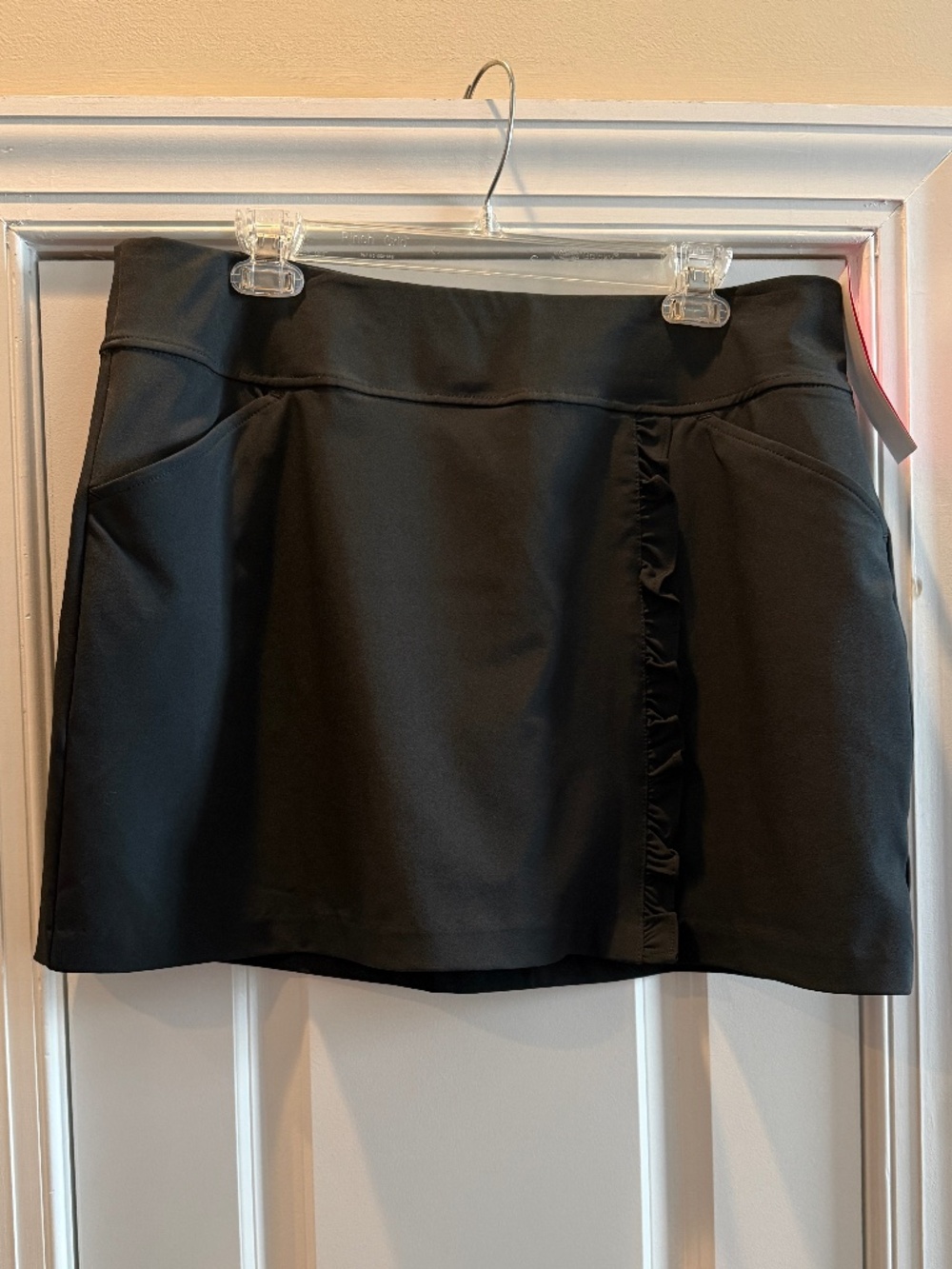 NWT Lilly Pulitzer Beatriz Black Onyx Skort Luxletic UPF 50+ Size 14